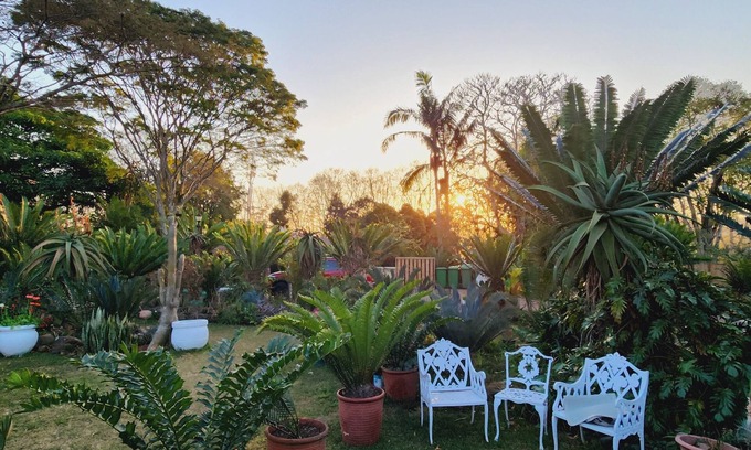 Winston Park Villa | Charming villa with WiFi in Gillitts