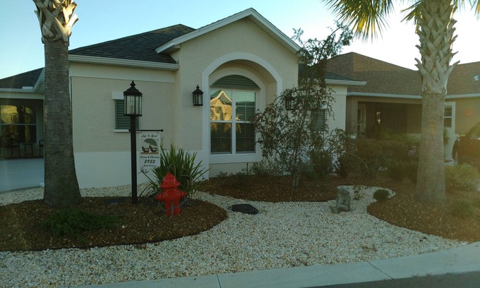 Fruitland Park House | Charming Waterfront 2-bedroom house with separate office in The Villages