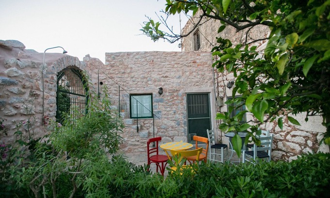 Charouda Ski Chalet | Charouda country house,Near tavern,Mani