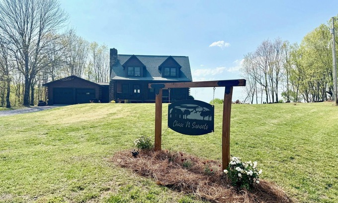 Fort Payne Cabin | Chase N' Sunsets - NEW Listing, Brow view, between Mentone & Little River Canyon