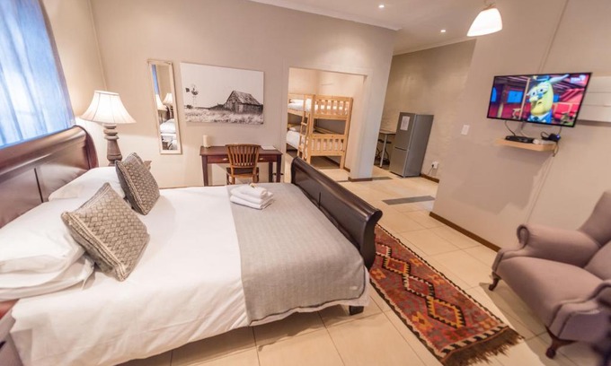 Piet Retief Bed & Breakfast | Chateau B&B