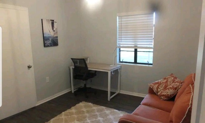 Wildwood House | Cheerful 3 bed 2 bath with Office, Patio, and Yard