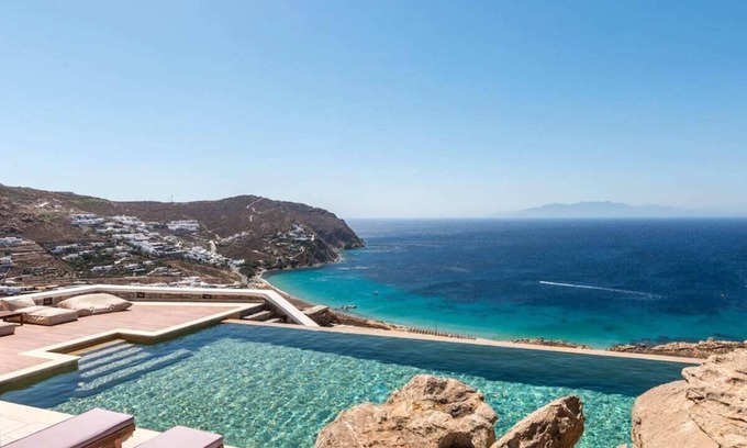 Ano Mera Villa | Chef included by Fantasia Villas: Elia Villas 28 bedrooms