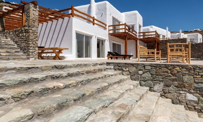 Houlakia Villa | Chef included by Fantasia Villas: Greco Villa