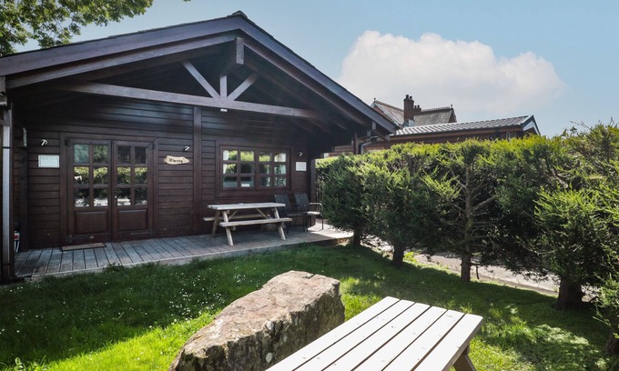 Swanage Cottage | Cherry