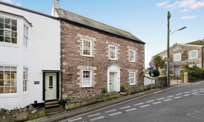 Mevagissey House | Cherry Orchards by Interhome