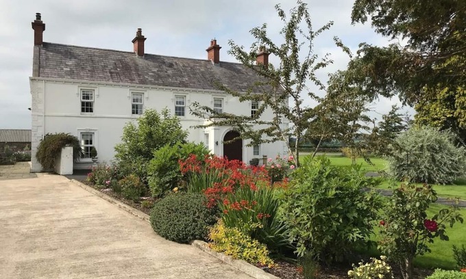 Craigavon Cottage | Cherry Tree Cottage Hillsborough - Moira