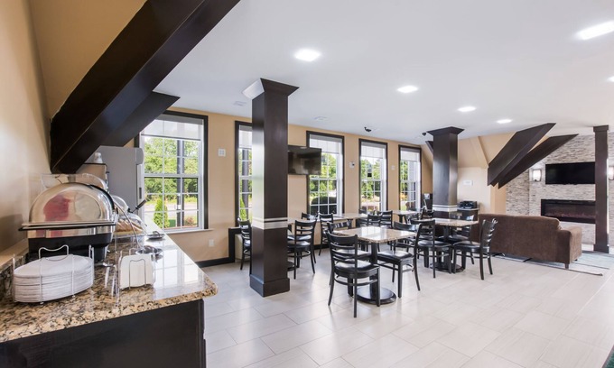 Gastonia Hotel | Chester Inn