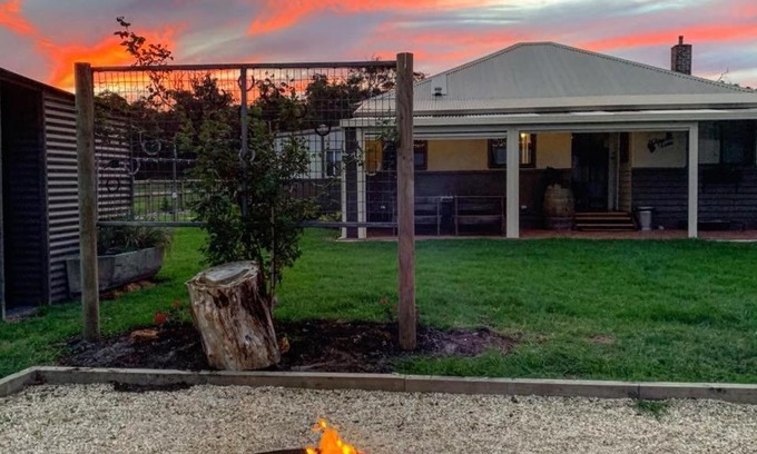 Walmsley House | Chesterfarm and Stables