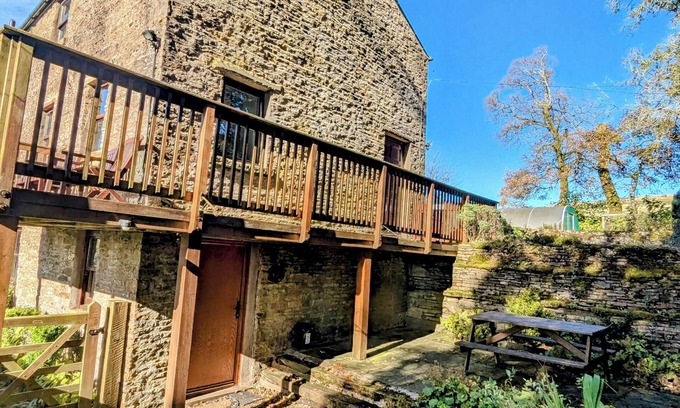 Alston Cottage | CHESTNUT, pet friendly, luxury holiday cottage in Alston