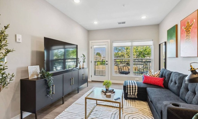 Olde Towne East Apartment | Chic 1BR/1BA Haven in Columbus