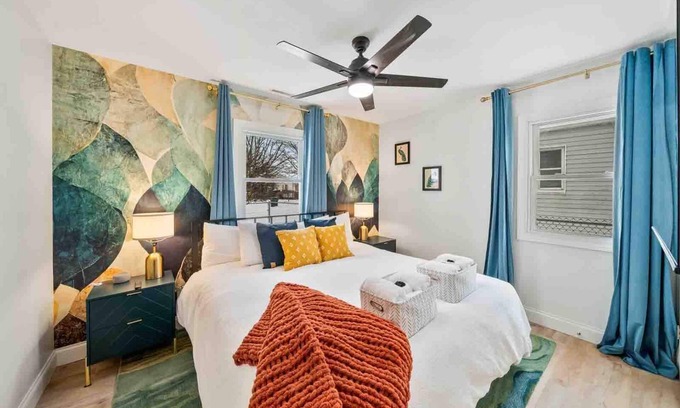 South Bend House | Chic 2BR Near ND King+Queen Beds Firepit/Grill