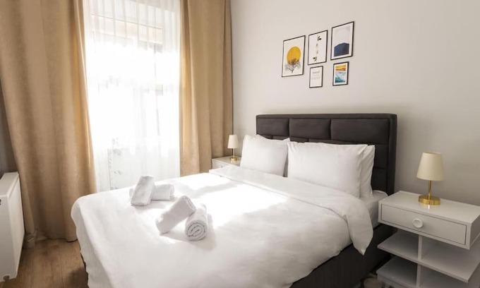Beyoglu Apartment | Chic and Convenient Apartment Surrounded in Beyoglu