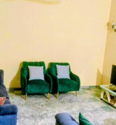 Abomey-Calavi Apartment | Chic Appartement 2 chambres salon au centre ville de itaa tankpe calavi