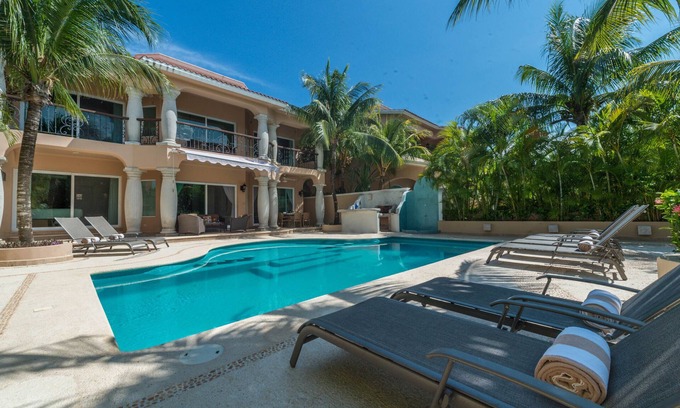 Puerto Aventuras Villa | Chic, casual luxury, private, spacious, ideal location minutes walk to the beach