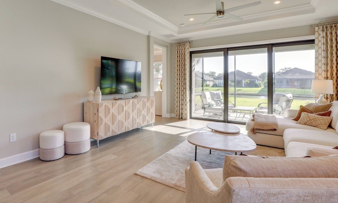 Braden River Villa | Chic Getaway in Bradenton w/Pool Access