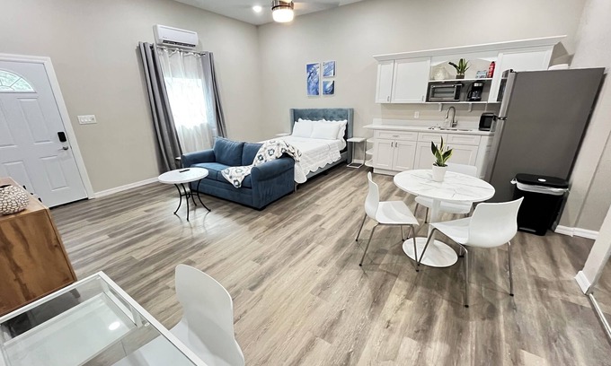 Highpoint Apartment | Chic Hideaway Studio Close to PIE Airport