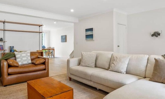 Richmond North House | Chic Urban Oasis in Richmond