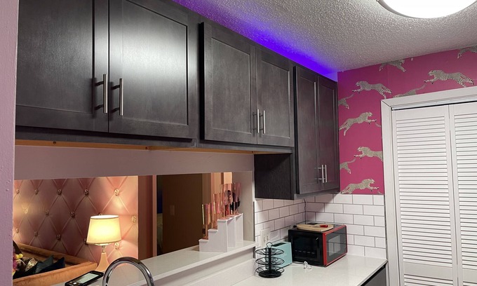 Acworth Apartment | Chill-out Apt Near Lake Allatoona and KSU