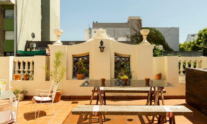 Abasto Bed & Breakfast | ChillHouse