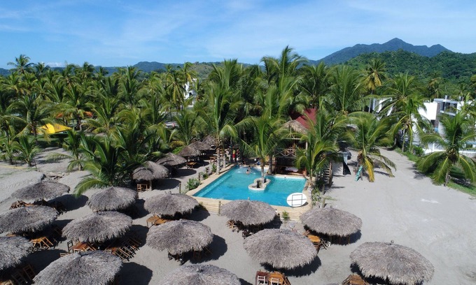 San Blas Hotel | Chiringuito de Palo Hotel