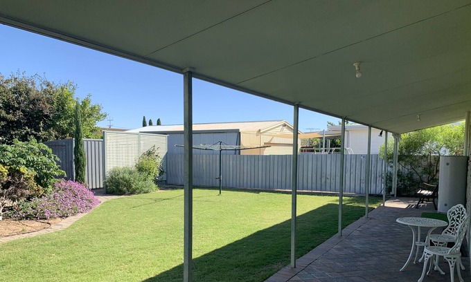 Port Vincent House | Choco's Getaway and escape