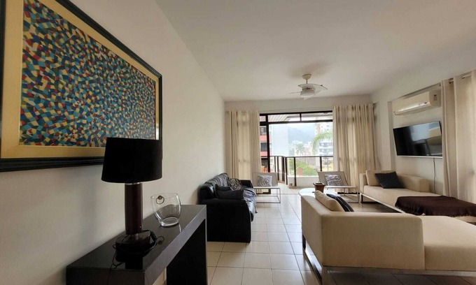 Jardim Sao Miguel Apartment | CHRISTMAS AND NEW YEAR'S EVE AVAILABLE. Spacious and airy, ideal for families. Guarujá Cove