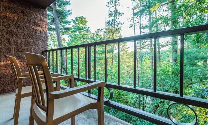 Wisconsin Dells Resort | Chula Vista Resort, Trademark Collection by Wyndham