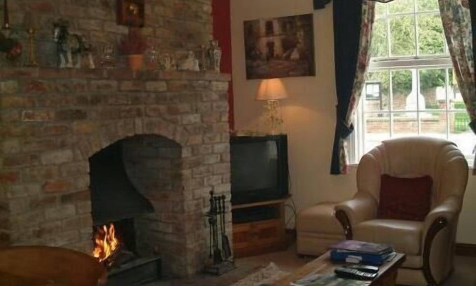 Stockton on the Forest House | Church View B&B and Holiday Cottages