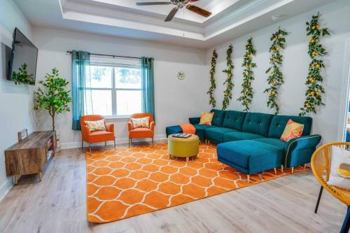 Tallahassee House | Citrus Cottage: Comfy - Hwy 10 - Peaceful Retreat