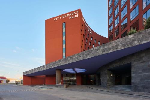 San Luis Potosi Hotel | City Express Plus by Marriott San Luis Potosi