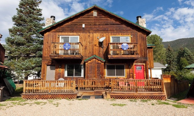 Red River Cabin | CJ A-Frame 3 - In Town - Ski In/Ski Out - Free WiFi - Cable - Hot Tub - Washer/D