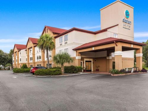 Savannah Hotel | Clarion Pointe Savannah Gateway I-95