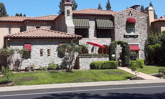 Folsom House | Clean and very quite