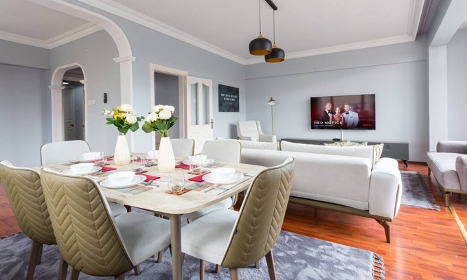 Bakırkoy Apartment | Clean? Safe? Family? Central? Superhost?