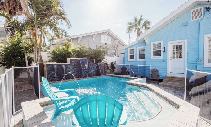 Bay Esplanade House | Clearwater Beach Bungalow Just a few steps from the sand! Private pool!