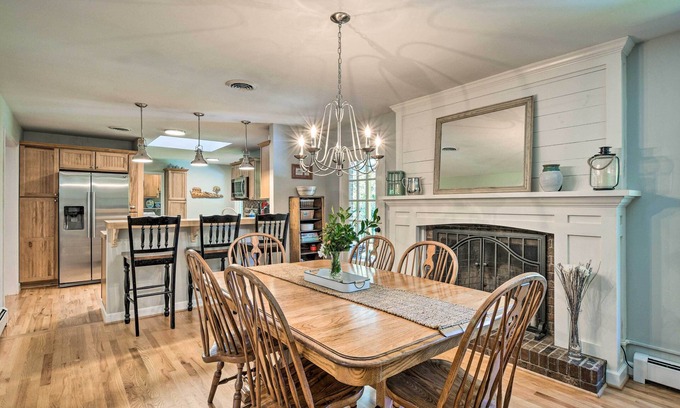 Clemson House | Clemson Getaway < 3 Mi to Memorial Stadium!