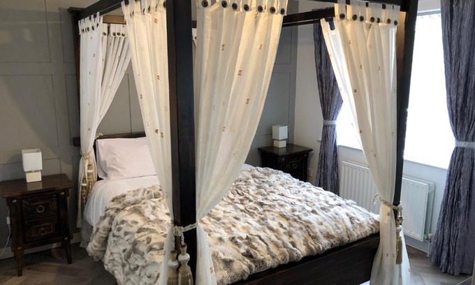 Hilltown House | Cleomack House