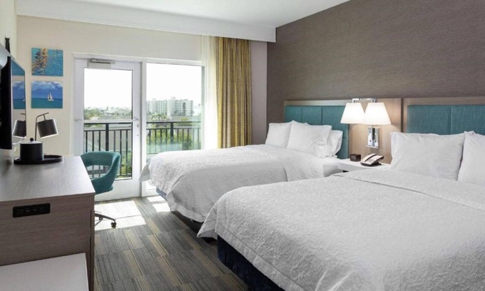 St. Petersburg - Clearwater House | Close to restaurants and sandy beaches