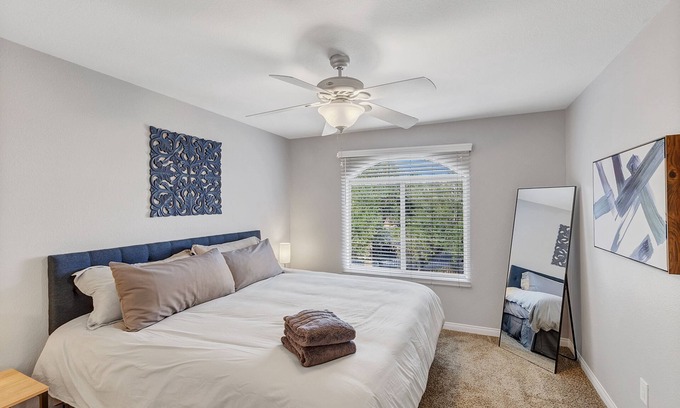 Spring Valley Condo | Close to the Las Vegas strip. Cozy and comfortable 2bd 2ba.