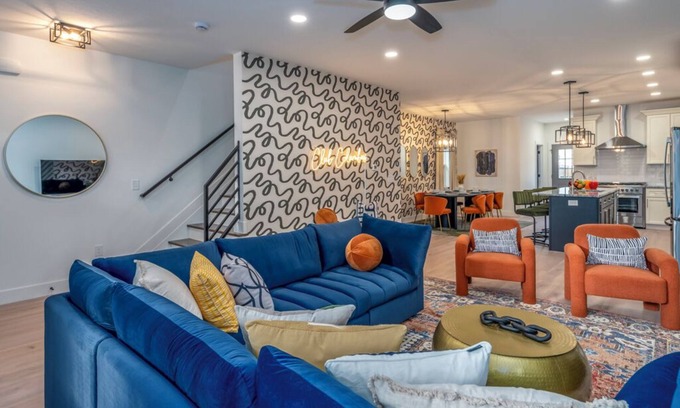 Near East Columbus House | Club Columbus: Hot Tub, Game Room, Karaoke, BBQ, and an Outstanding Backyard.