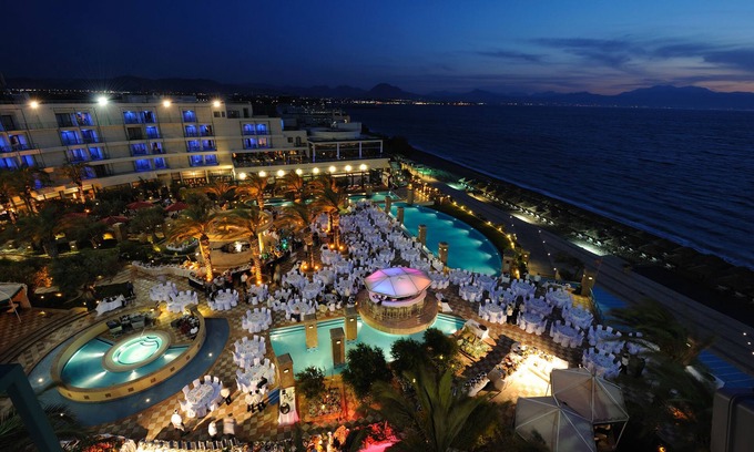 Loutraki Hotel | Club Hotel Casino Loutraki