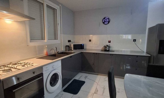 Macouria House | Clubs with 4 Hearts