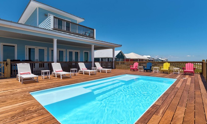 Audubon Place House | Coastal Charm | Open 11/25-29 | Gobble Gobble