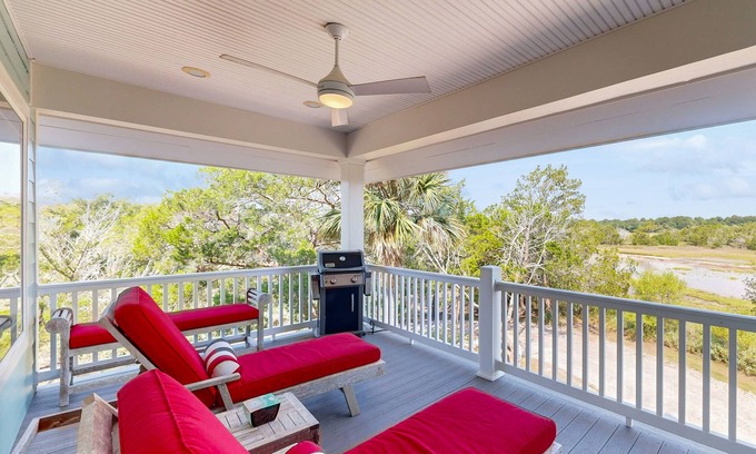 Edisto Island House | Coastal home- Marsh Views with open floor plan and stunning sunsets
