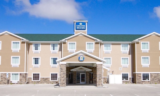 Devils Lake Hotel | Cobblestone Hotel & Suites – Devils Lake