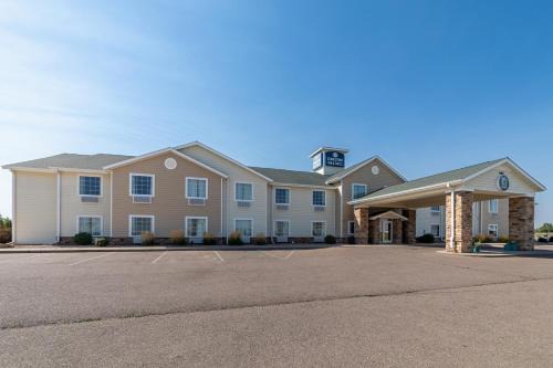 Eaton Hotel | Cobblestone Inn and Suites - Eaton