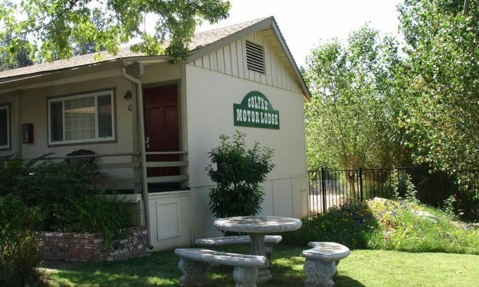 Colfax Hotel | Colfax Motorlodge