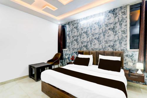 Lucknow Hotel | Collection O Shaheed Path Ambedkar University