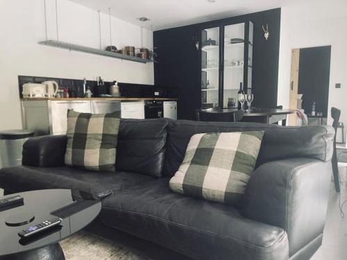 North Buckland House | Collective Yard